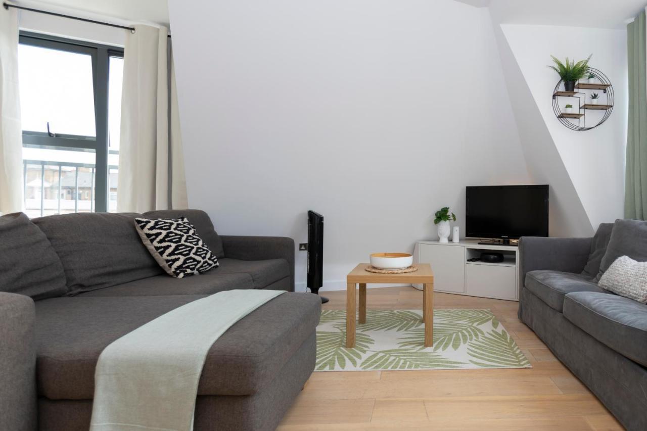Stunning 3 Bedroom Penthouse With Terrace And Lift London Eksteriør bilde