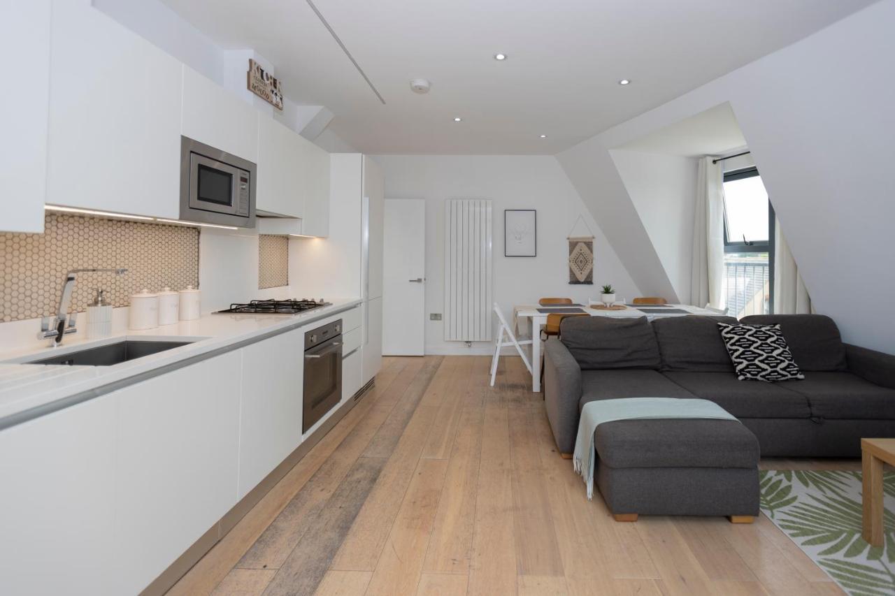 Stunning 3 Bedroom Penthouse With Terrace And Lift London Eksteriør bilde