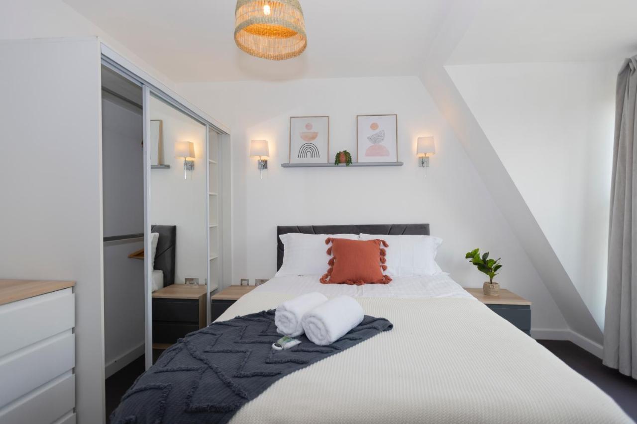 Stunning 3 Bedroom Penthouse With Terrace And Lift London Eksteriør bilde