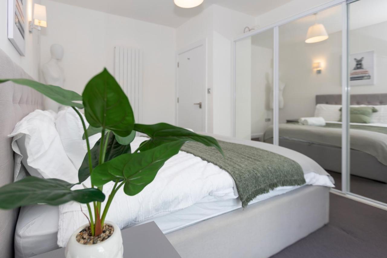 Stunning 3 Bedroom Penthouse With Terrace And Lift London Eksteriør bilde